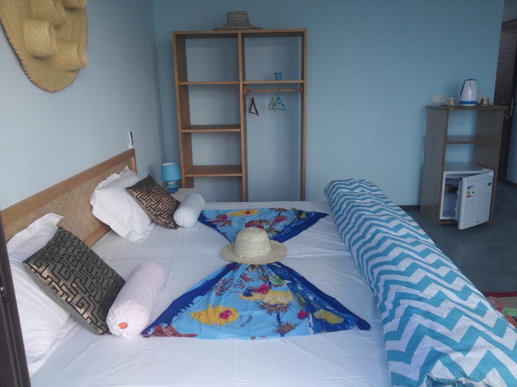 Le Pandanus Hotel Quatre Vents Kültér fotó